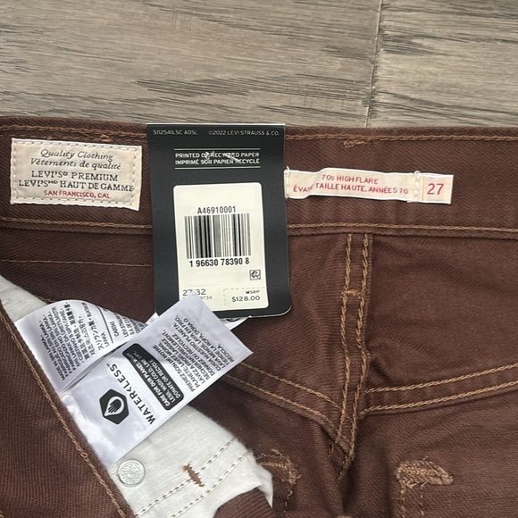 Levi’s | 70'S Movin’ on high rise flare jeans in brown size 27W32L - Picture 11 of 16